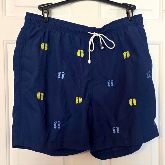 J McLaughlin Men’s Swim Trunks Size XL Navy Embroidered Flip Flops EUC Pockets - Picture 1 of 6